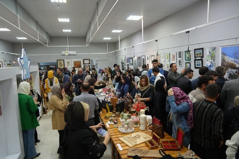 آغاز نخستین نمایشگاه گروهی آثار هنری مهندسان سازمان نظام مهندسی ساختمان آذربایجان غربی